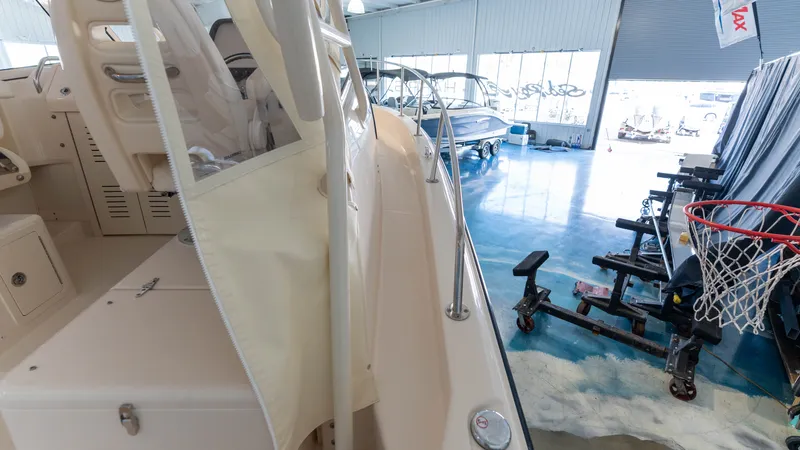 Slide: The Image of Grady-White Marlin 300 2026 - 12