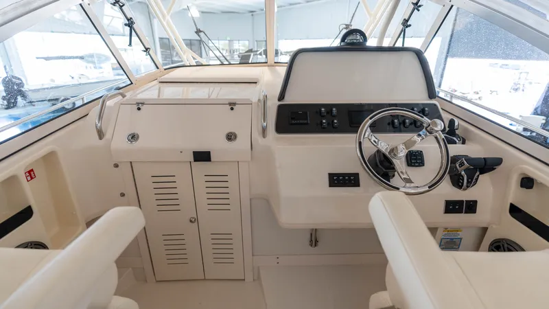 Slide: The Image of Grady-White Marlin 300 2026 - 14