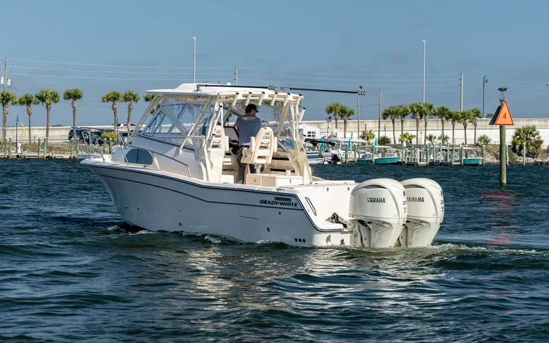 Slide: The Image of Grady-White Marlin 300 2026 - 1