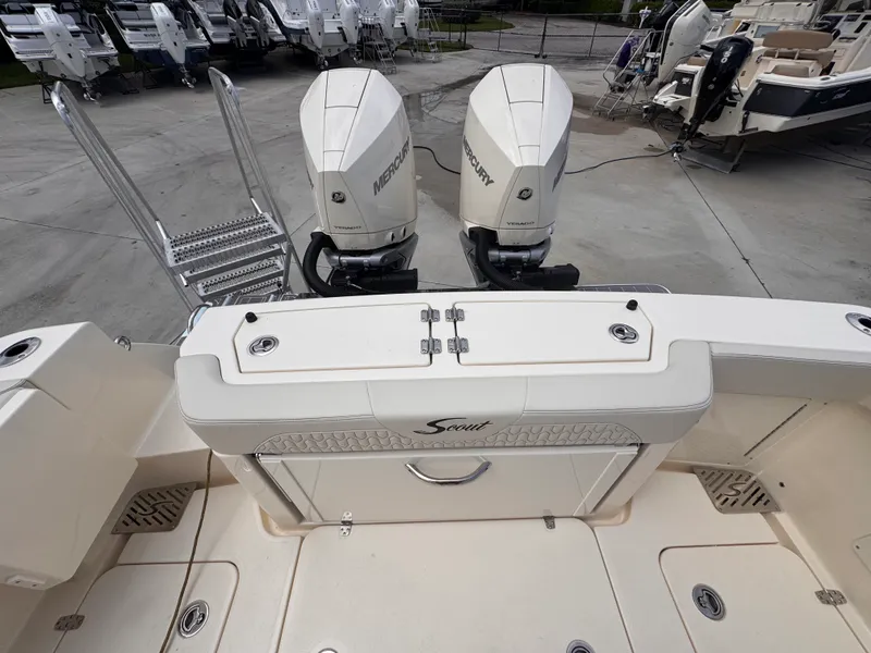 Slide: The Image of Scout 288 LXF 2026 - 7