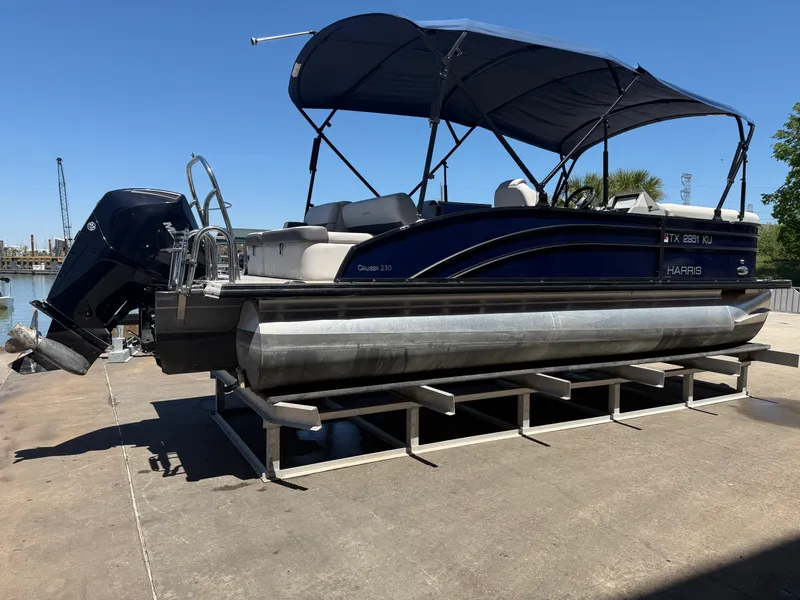 The Image of Harris Cruiser 230 2022 - 0