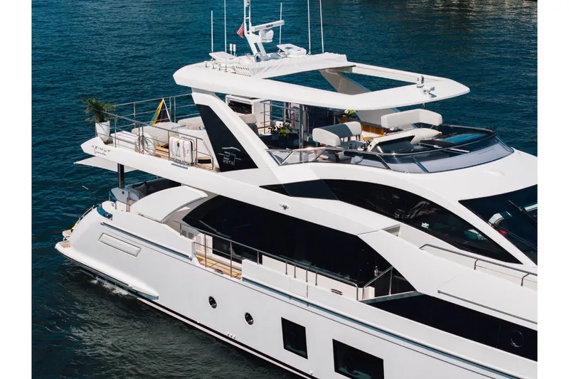 Slide: The Image of Azimut GRANDE 27M 2020 - 69
