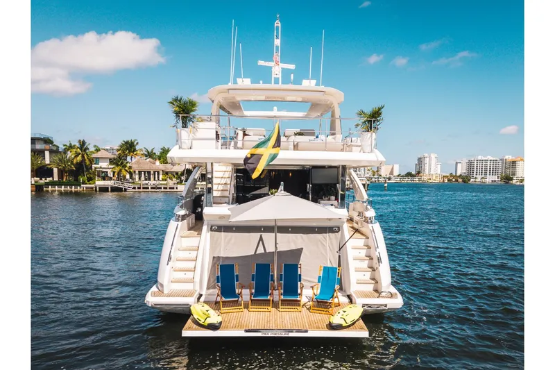 Slide: The Image of Azimut GRANDE 27M 2020 - 77