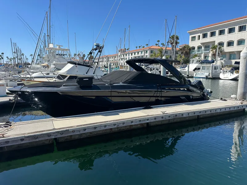 Slide: The Image of Cruisers 338 SS OB SOUTHBEACH 2021 - 27
