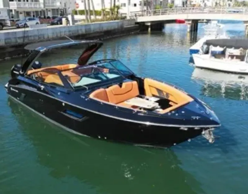 The Image of Cruisers 338 SS OB SOUTHBEACH 2021 - undefined
