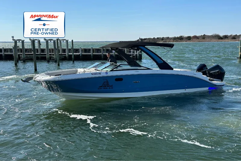 The Image of Sea Ray SDX 290 Outboard 2023 - 0