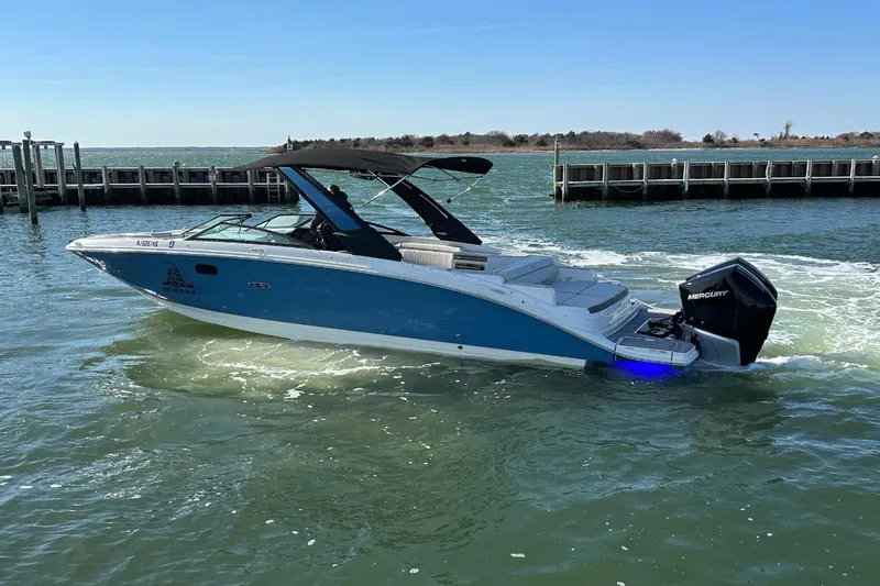 Slide: The Image of Sea Ray SDX 290 Outboard 2023 - 75