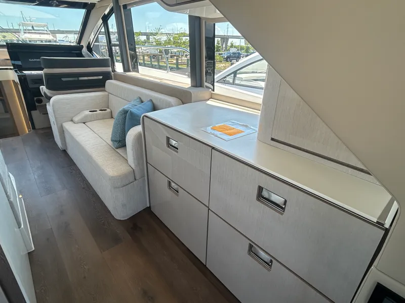 Slide: The Image of Cruisers 57 FLY 2026 - 28
