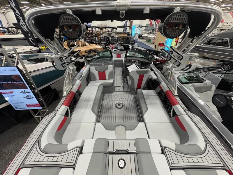 Slide: The Image of Mastercraft XT22 2025 - 58