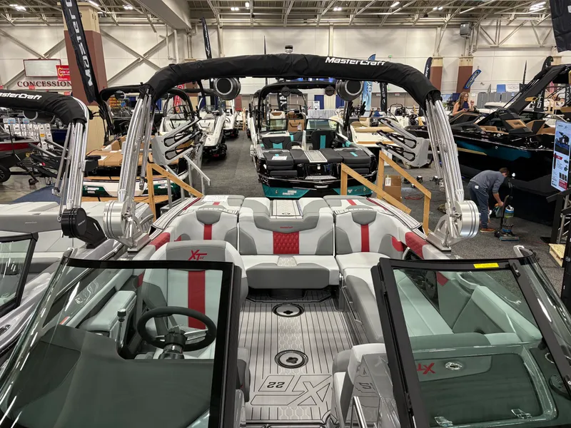 Slide: The Image of Mastercraft XT22 2025 - 68