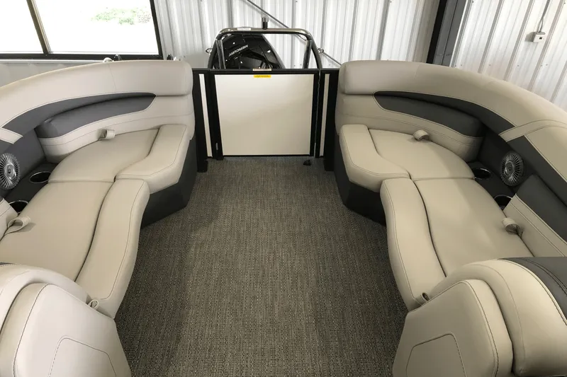 Slide: The Image of Barletta CABRIO22QC 2025 - 12