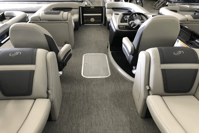 Slide: The Image of Barletta CABRIO22QC 2025 - 18