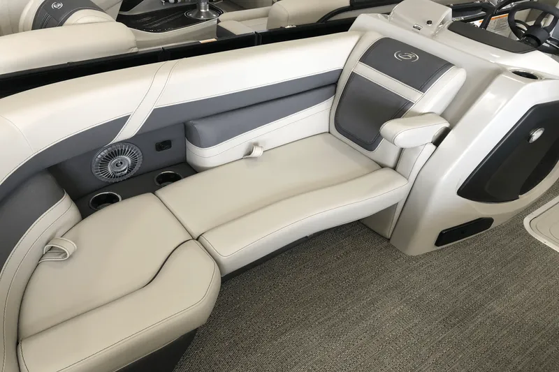 Slide: The Image of Barletta CABRIO22QC 2025 - 8