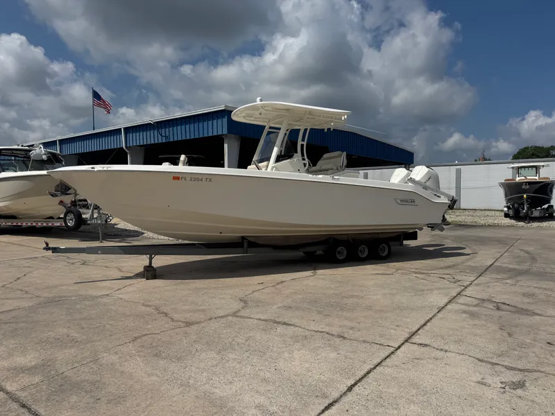 Slide: The Image of Boston Whaler 280 Dauntless 2023 - 3