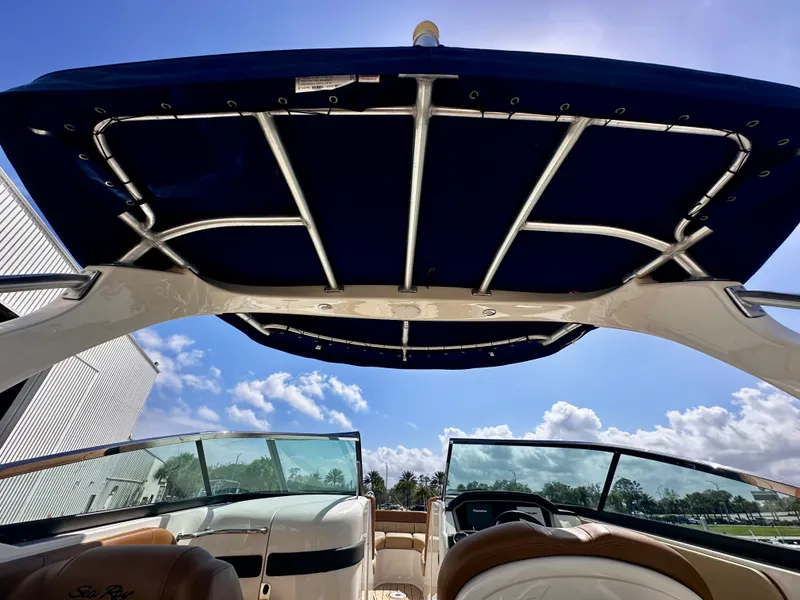 Slide: The Image of Sea Ray 300 SLX 2016 - 36