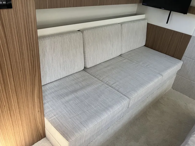 Slide: The Image of Cruisers 42 Cantius 2026 - 14