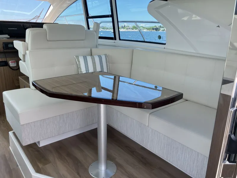 Slide: The Image of Cruisers 42 Cantius 2026 - 8