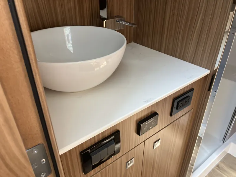 Slide: The Image of Cruisers 42 Cantius 2026 - 18