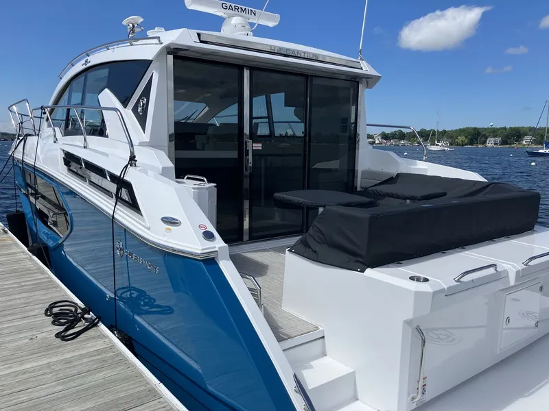 Slide: The Image of Cruisers 42 Cantius 2026 - 3