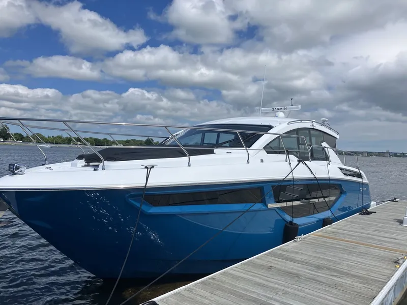 Slide: The Image of Cruisers 42 Cantius 2026 - 2