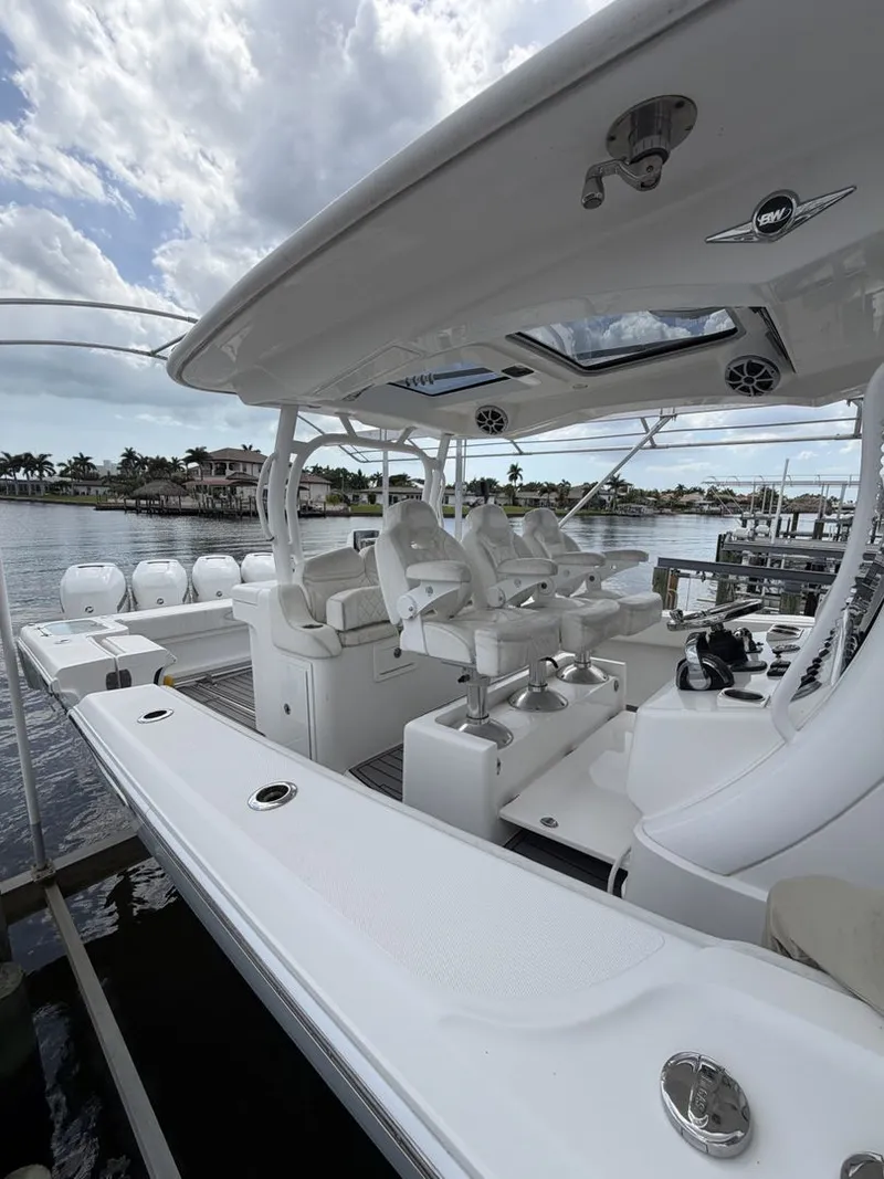 Slide: The Image of Black Water 43 SPORTFISH 2018 - 43