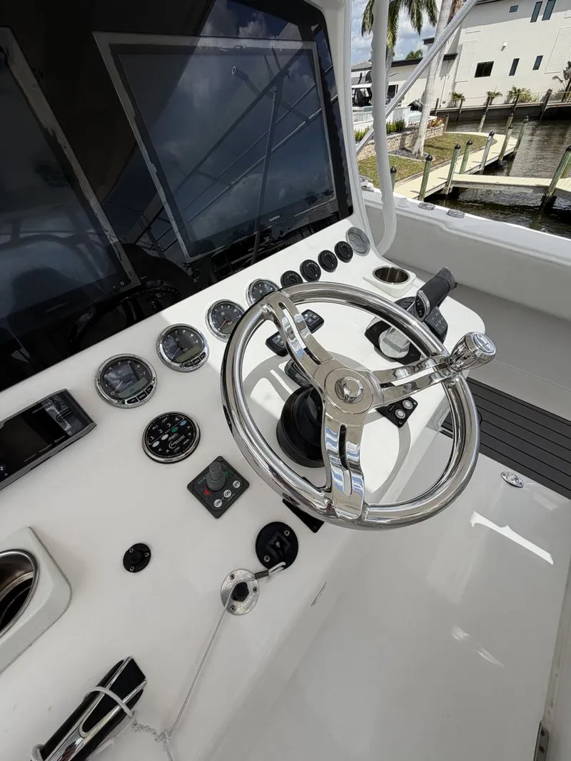 Slide: The Image of Black Water 43 SPORTFISH 2018 - 23