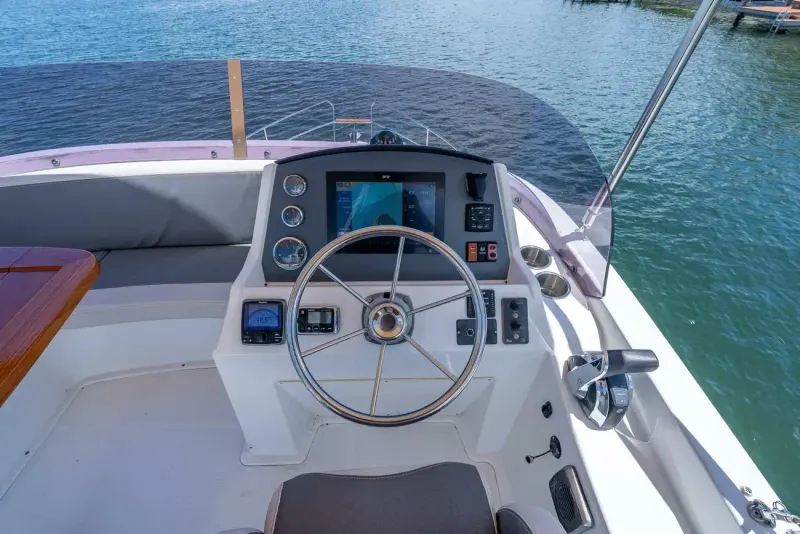 Slide: The Image of Beneteau Swift Trawler 34 2015 - 61