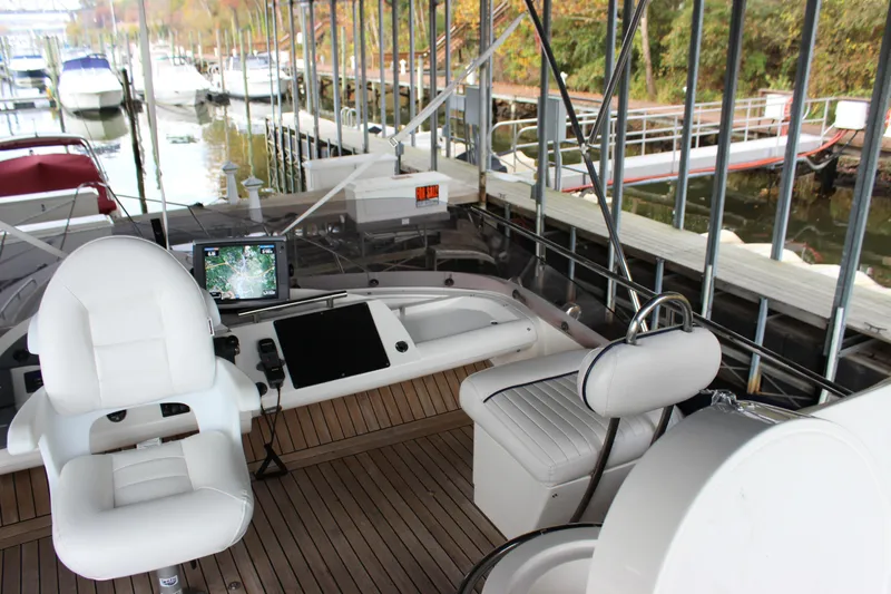 Slide: The Image of Fairline Phantom 2006 - 110