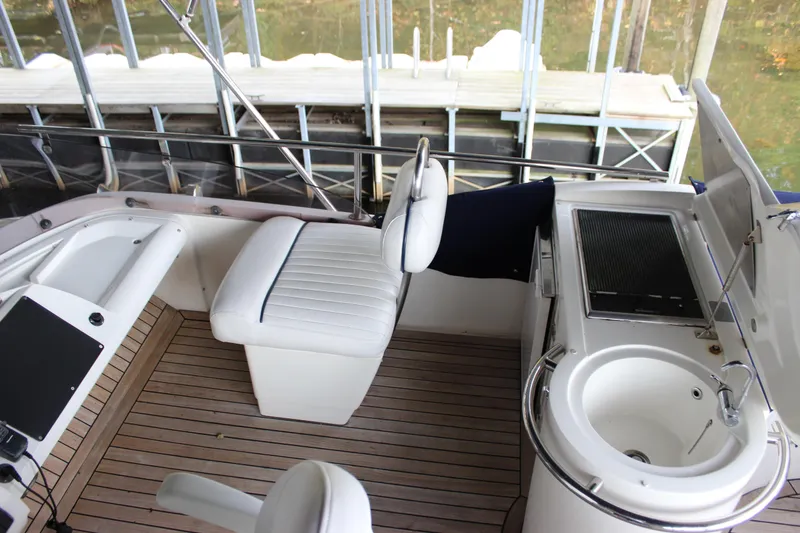 Slide: The Image of Fairline Phantom 2006 - 119