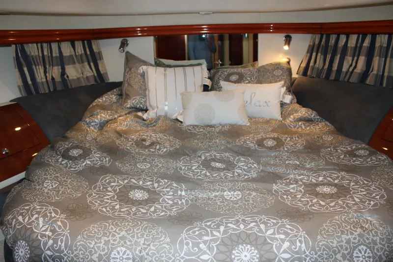 Slide: The Image of Fairline Phantom 2006 - 76