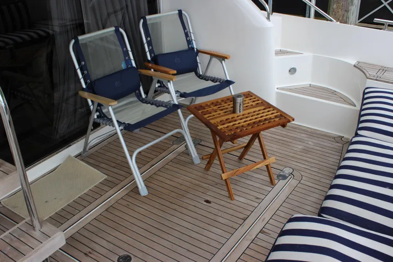Slide: The Image of Fairline Phantom 2006 - 92