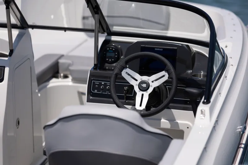 Slide: The Image of Bayliner VR4OB 2025 - 13