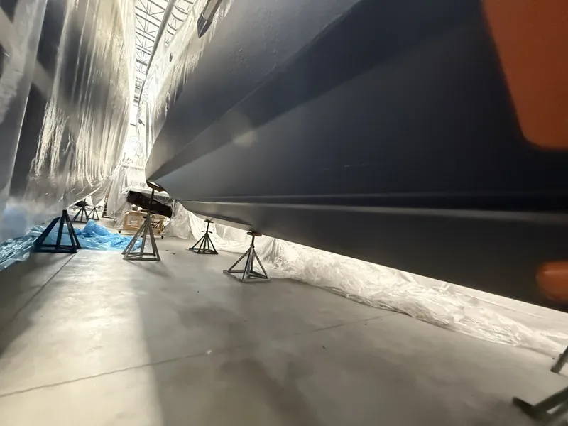 Slide: The Image of Chris-Craft 35 LAUNCH GT 2021 - 48