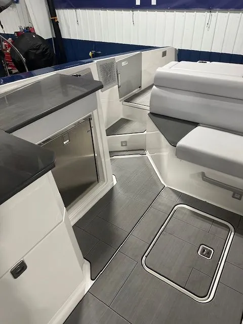 Slide: The Image of Aviara AV32 2022 - 17