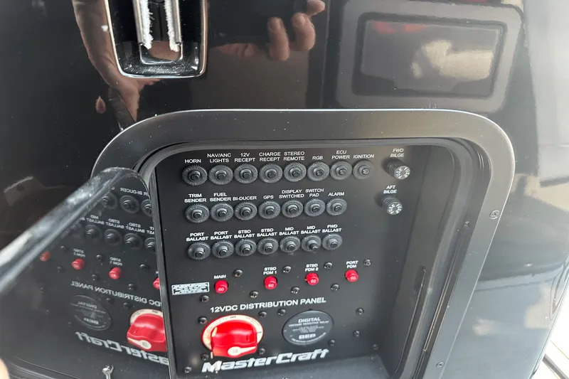 Slide: The Image of Mastercraft XSTAR 2021 - 11