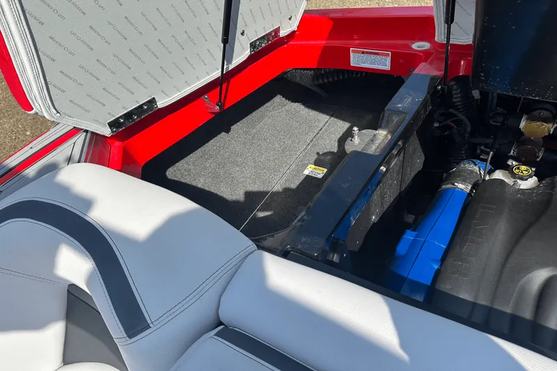 Slide: The Image of Mastercraft XSTAR 2021 - 19