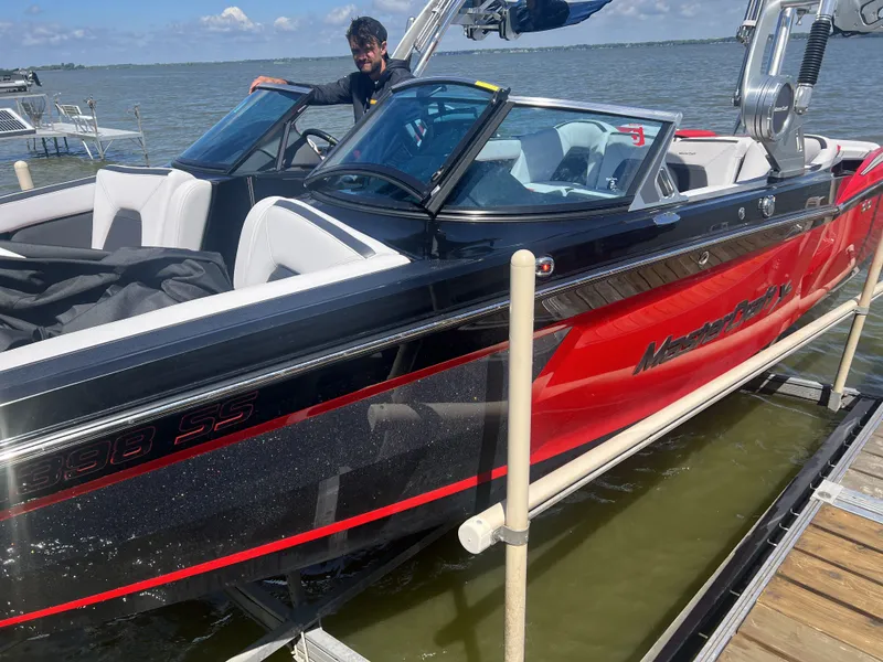 Slide: The Image of Mastercraft XSTAR 2021 - 25