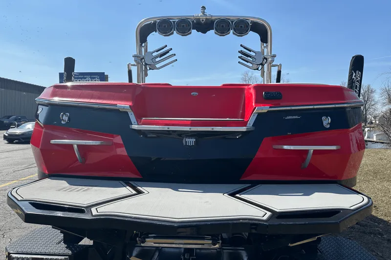 Slide: The Image of Mastercraft XSTAR 2021 - 3