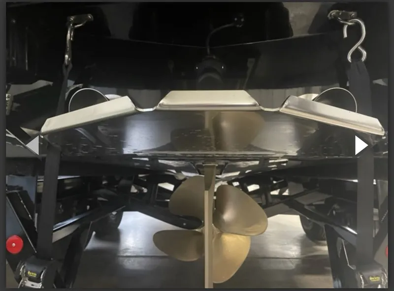 Slide: The Image of Mastercraft XSTAR 2021 - 34