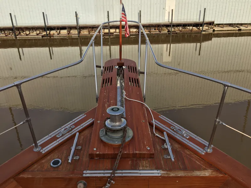 Slide: The Image of Chris-Craft 66 Constellation 1984 - 72