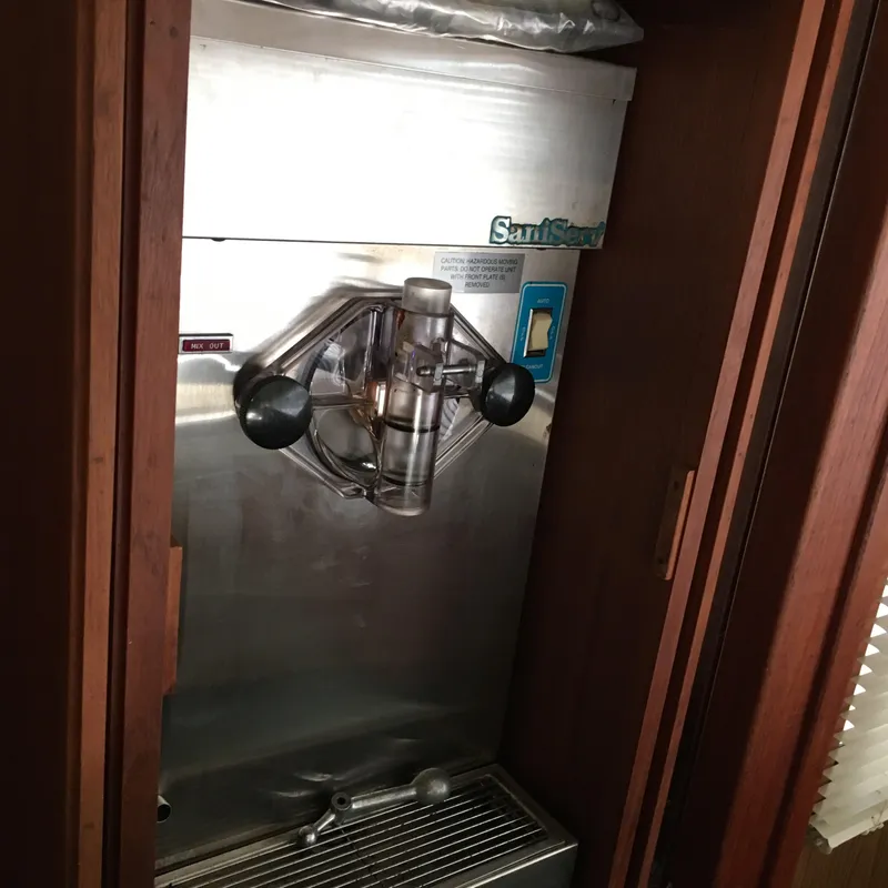 Slide: The Image of Chris-Craft 66 Constellation 1984 - 98