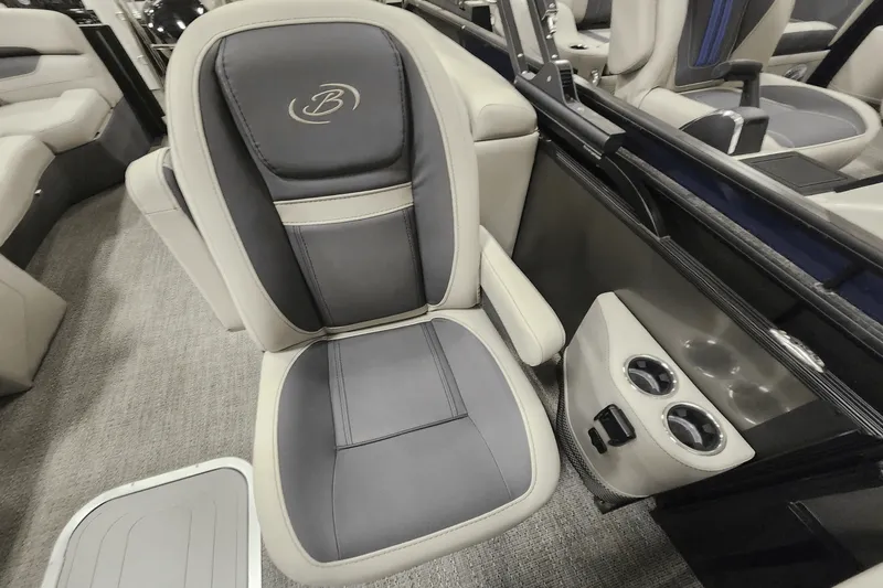 Slide: The Image of Barletta Cabrio 2025 - 14