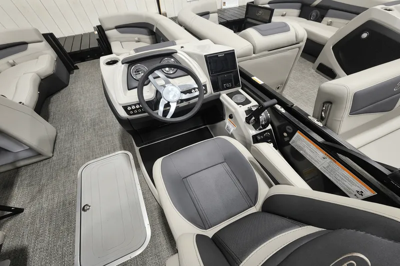 Slide: The Image of Barletta Cabrio 2025 - 7