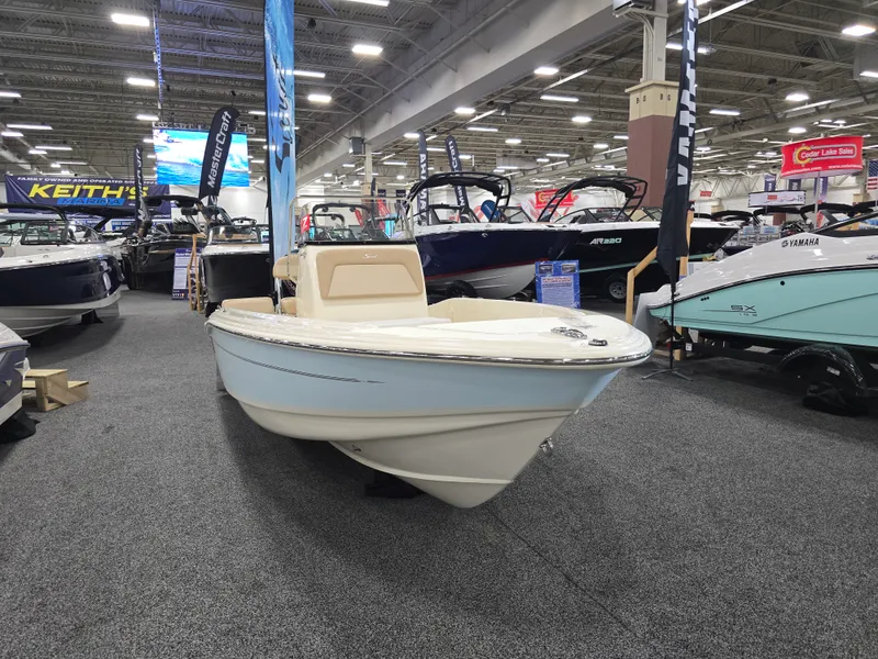Slide: The Image of Scout 175 Sportfish 2025 - 16