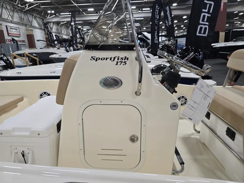Slide: The Image of Scout 175 Sportfish 2025 - 28