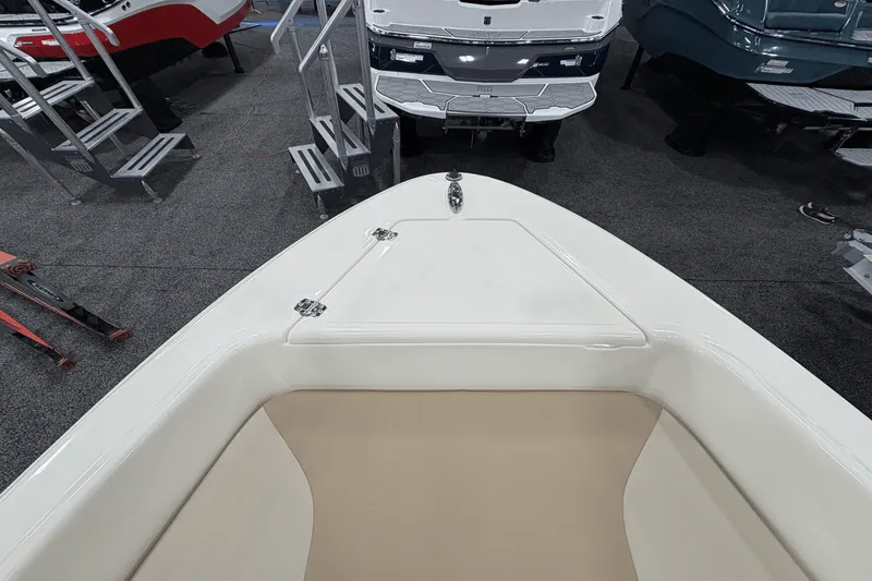 Slide: The Image of Scout 175 Sportfish 2025 - 3