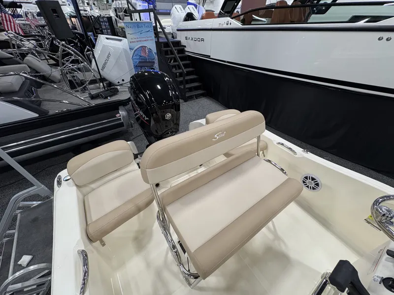 Slide: The Image of Scout 175 Sportfish 2025 - 9