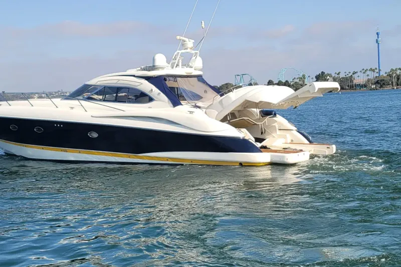 Slide: The Image of Sunseeker Predator 58 2000 - 9