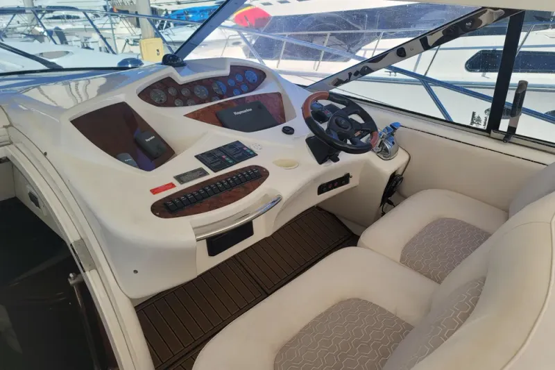 Slide: The Image of Sunseeker Predator 58 2000 - 20