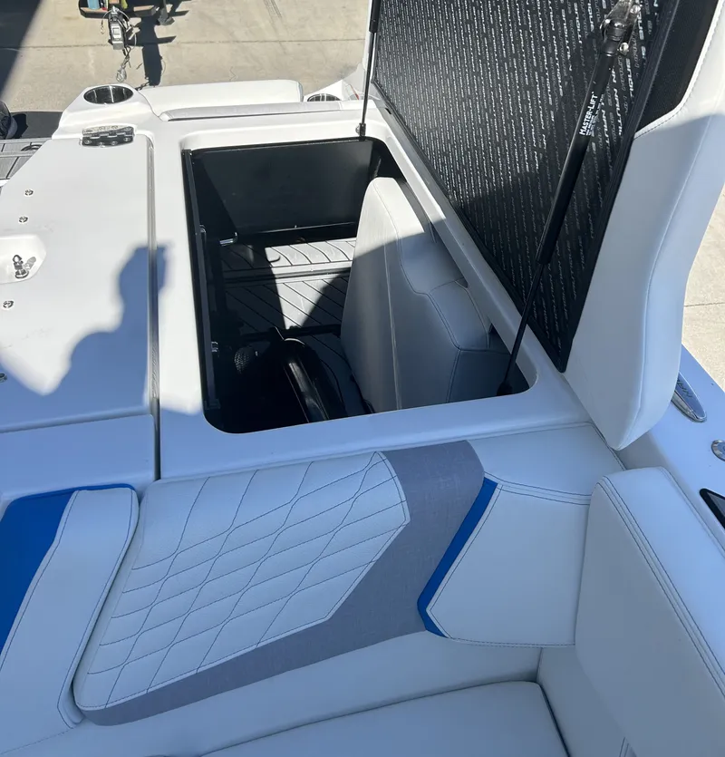 Slide: The Image of Nautique G25 2023 - 12